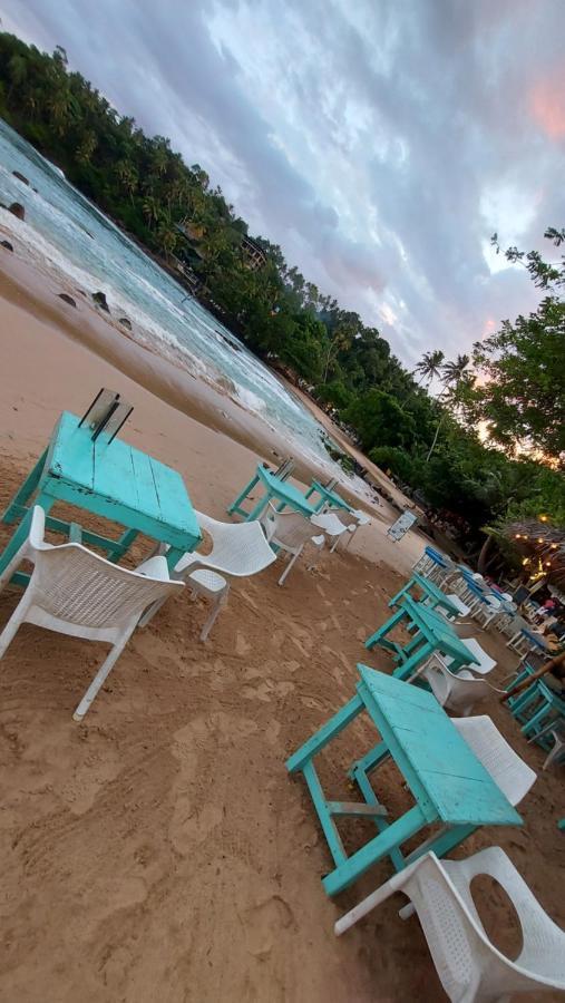 Wine Tree Garden Guesthouse Mirissa Luaran gambar